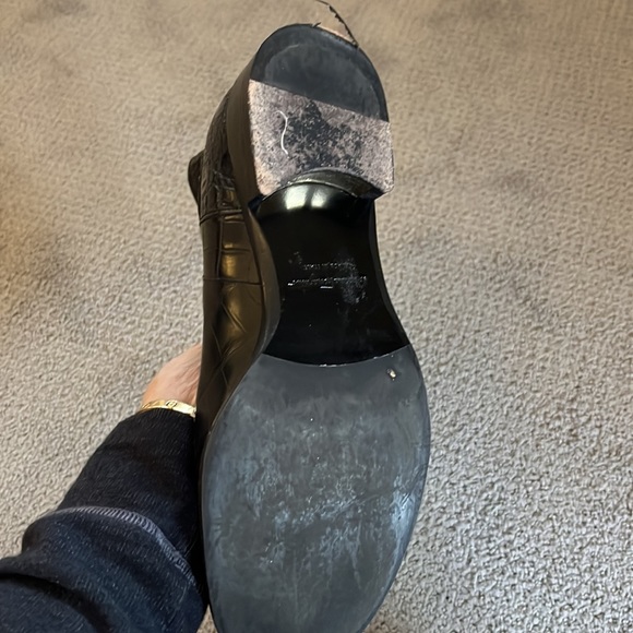 Salvatore Ferragamo bootie. Size 9…..Simply stunning - Picture 10 of 16
